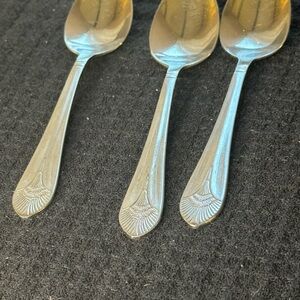 Classic Stainless Steel Flatware Set includes 3 teaspoons